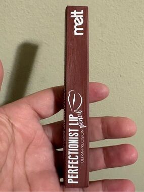 Melt Cosmetics Perfectionist Lip Pencil - cinnamon Brand New Never Used